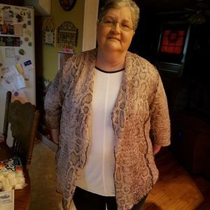 Meet your Posher, Linda